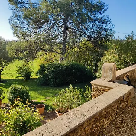 L'étoffe, Charmante Au Mas Des Roses 3* Boisset-et-Gaujac