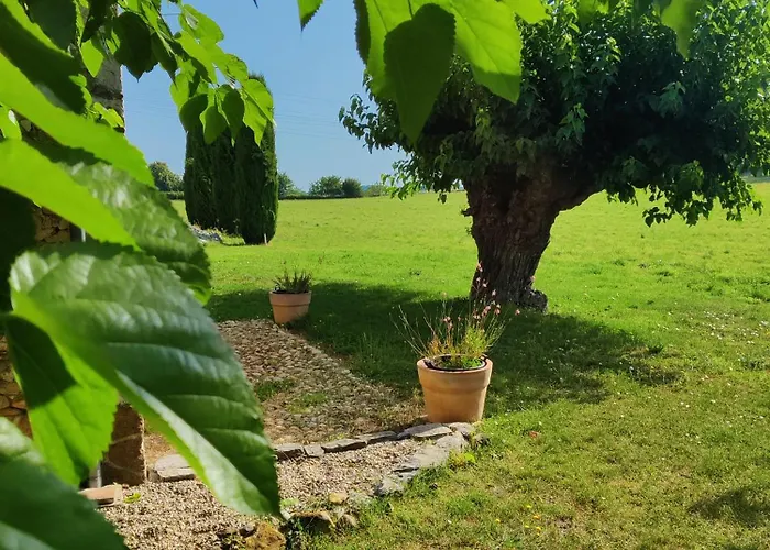 L'etoffe, Charmante Au Mas Des Roses 3*
